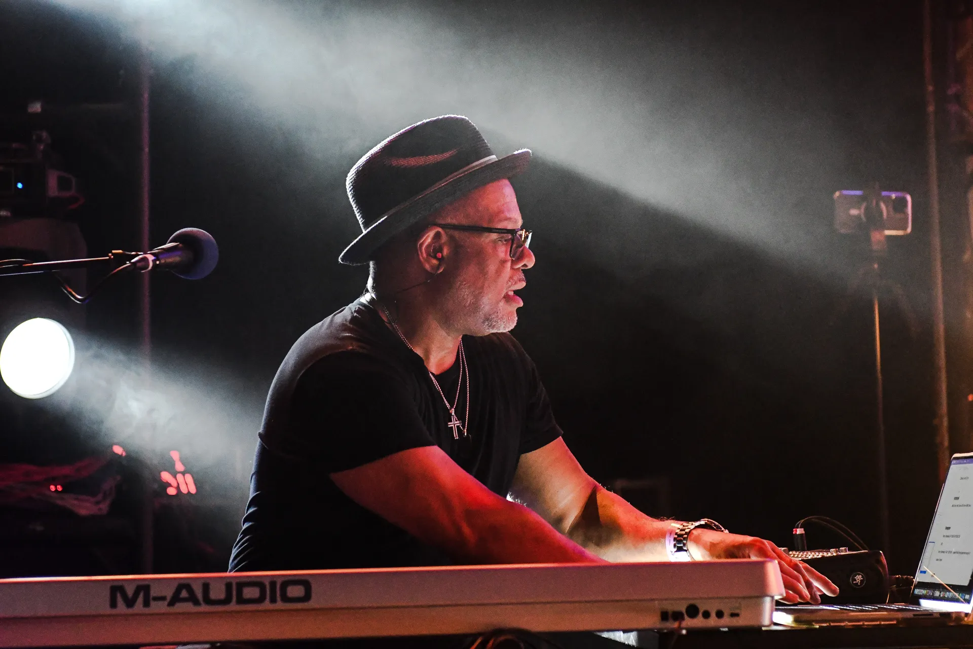 Rhythm Echo Photography at a live show